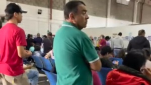 "Dos horas y media esperando un recibo": denuncian retrasos en la Sec. Movilidad