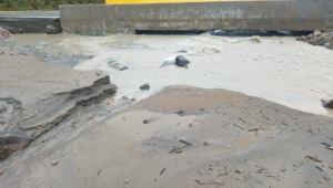 Reportan creciente del río Lagunilla sobre la vía Murillo - Manizales 