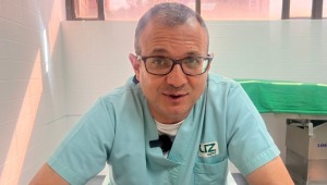 El cirujano que reconstruye manos y calidad de vida en el Hospital Federico Lleras   