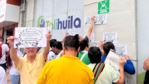 Maestros en el Tolima protestan por mal servicio de salud