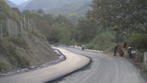 Pavimentación de la vía Chaparral - Rioblanco estaría lista en septiembre 