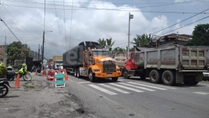 Atención: habilitan paso vehicular en la vía Ibagué - Cajamarca