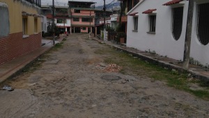 Seis meses tienen la Alcaldía de Ibagué y el IBAL para intervenir vías dañadas en La Macarena 