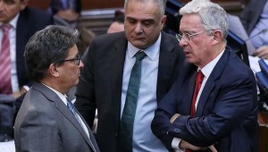 Uribe insiste a Minhacienda reducir artículos de la reforma tributaria para que sea menos agresiva