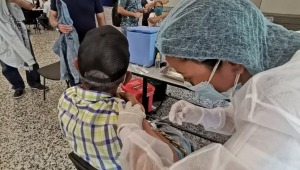 Mayores de 70 años ya pueden aplicarse tercera dosis de vacuna contra el COVID-19 en Ibagué 