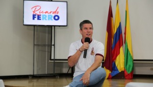 Ricardo Ferro lanza su candidatura al Senado y dice que se deben eliminar privilegios a los congresistas 