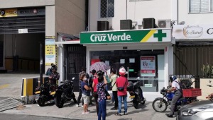 Autoridades comprobaron mal servicio y falta de medicamentos en las droguerías Cruz Verde 