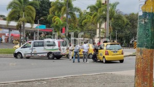 Choque de tránsito en pleno Día sin carro y sin moto en Ibagué